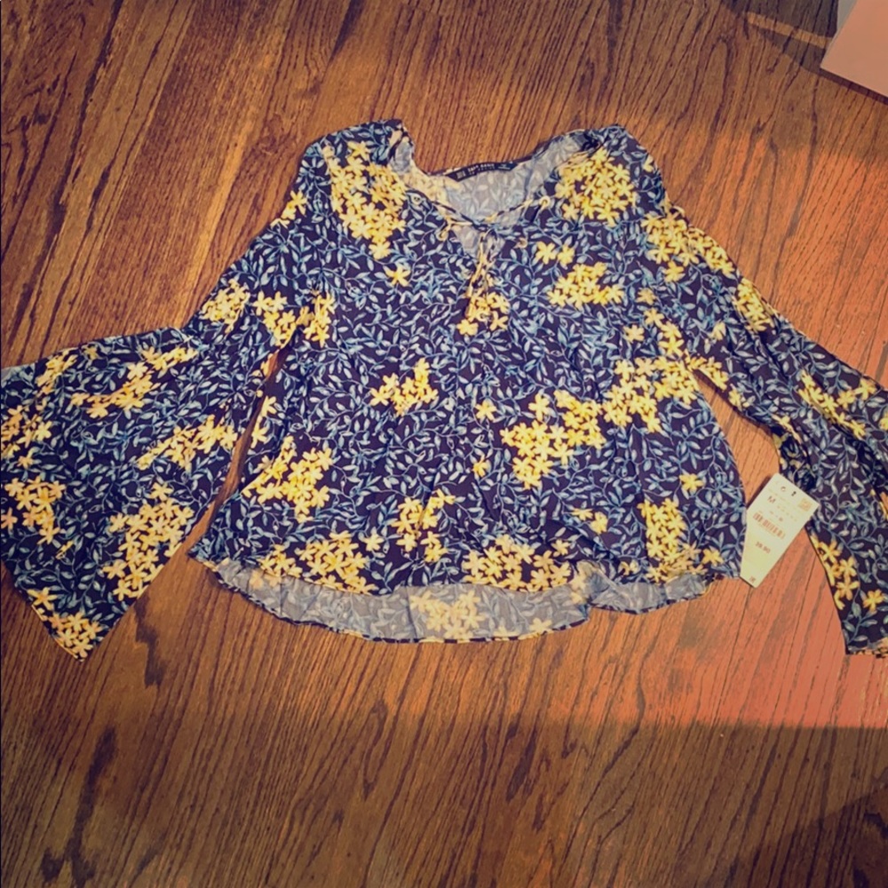 Zara Blue and Yellow Floral Top bell sleeve - med